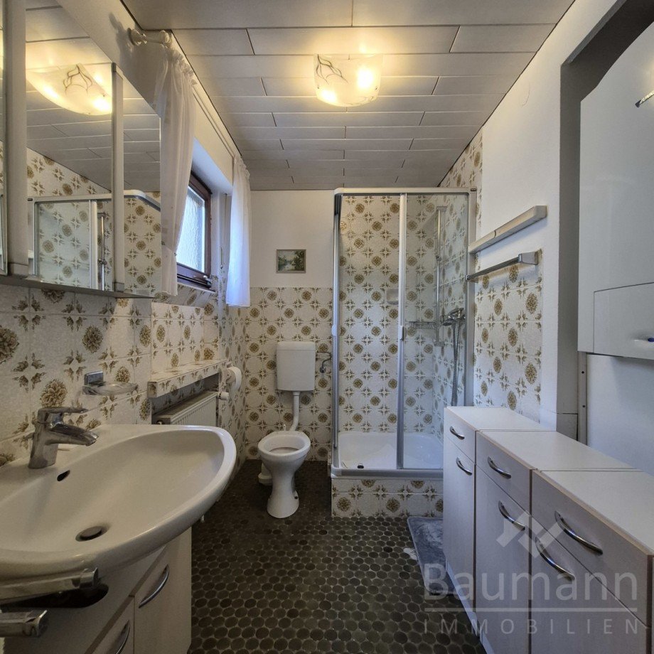 EG Bad Einfamilienhaus Erpel