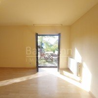 Bild (07e9ca1f7003531fe531b9804bc2d0b0): FAMILIENFREUNDLICHE DOPPELHAUSH�LFTE MIT TRAUMHAFTEM RHEINTALBLICK