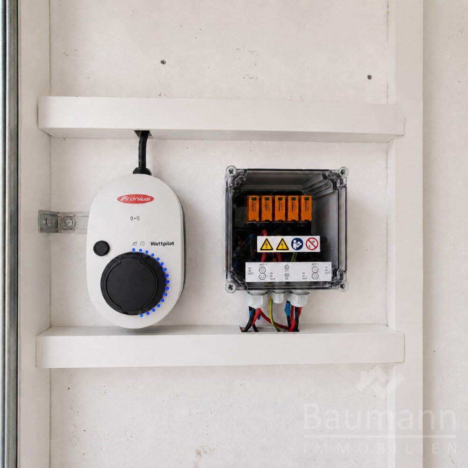Wallbox in der Garage Einfamilienhaus Unkel Scheuren Einfamilienhaus Unkel / Scheuren