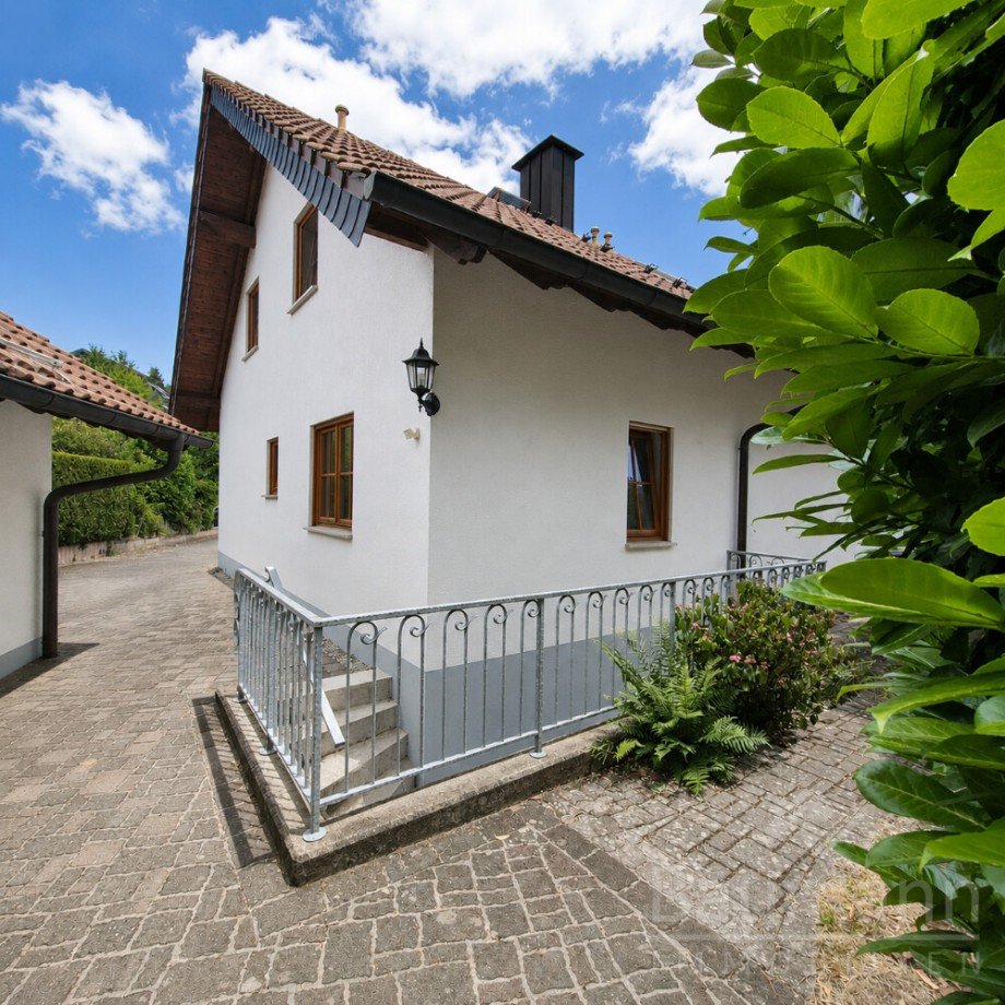 Zugang zum Keller Einfamilienhaus Unkel Scheuren Einfamilienhaus Unkel / Scheuren