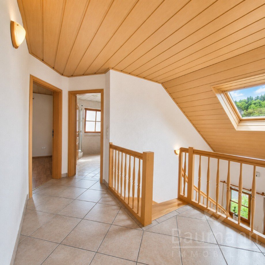 Flur und Galerie im Dachgeschoss Einfamilienhaus Unkel Scheuren Einfamilienhaus Unkel / Scheuren