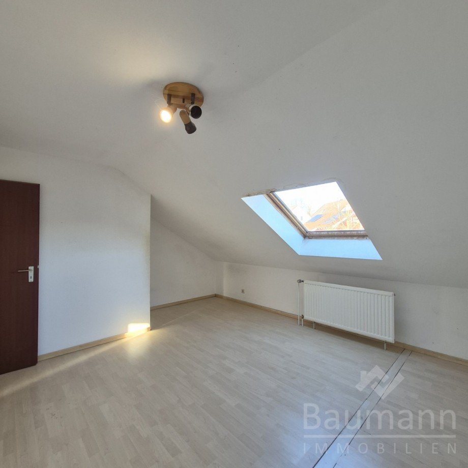 Zimmer I DG Reihenmittelhaus Linz am Rhein