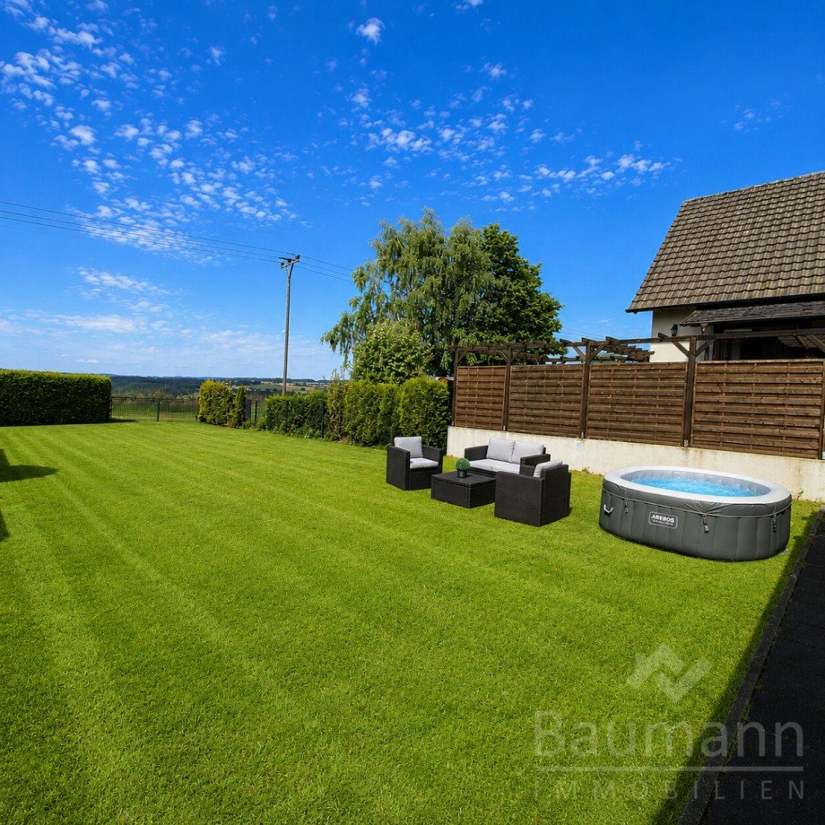 Zweifamilienhaus-Neustadt-Wied-Garten-mit-Whirlpool Einfamilienhaus Neustadt (Wied) / Rotterheide