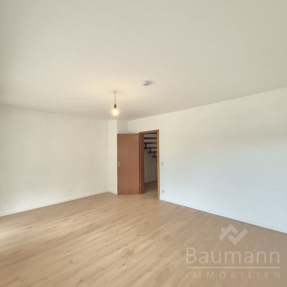 Zimmer UG Reihenmittelhaus Linz am Rhein