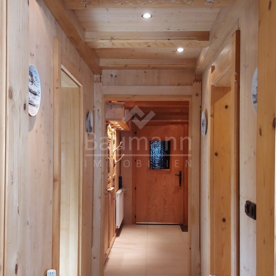OG Diele 1 Zweifamilienhaus Hausen (Wied) / Reuschenbach