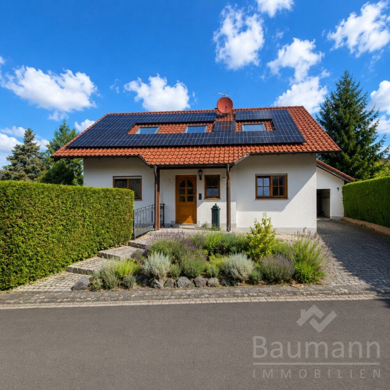 Hauptbild: EINFAMILIENHAUS IN UNKEL-SCHEUREN - EXKLUSIVES HAUS MIT PV-ANLAGE, WALLBOX UND GROSSEM GARTEN