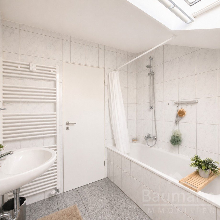 Bad Dachgeschosswohnung Linz am Rhein