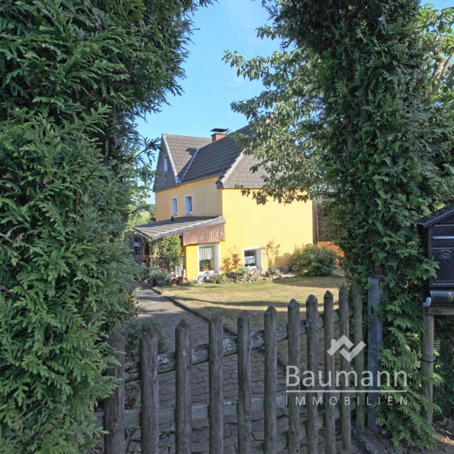 Stra�enansicht Einfamilienhaus Sankt Katharinen