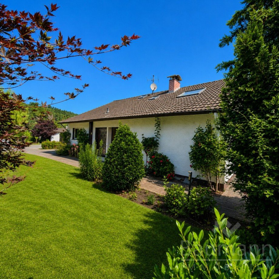 gepflegter Vorgarten Einfamilienhaus Bad H�nningen Einfamilienhaus Bad H�nningen