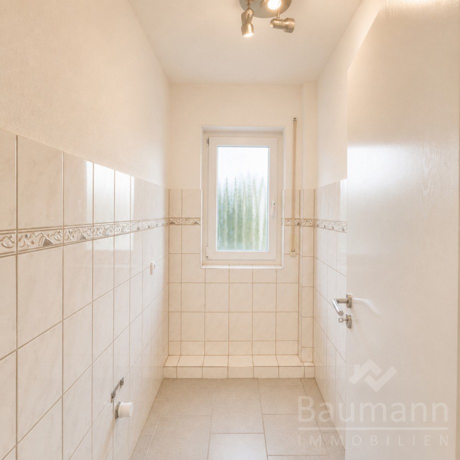 Garderobe oder G�ste-WC Einfamilienhaus Neuwied / Feldkirchen