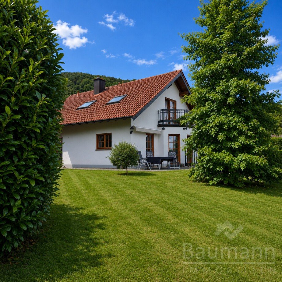 Blick aus dem Garten Einfamilienhaus Unkel Scheuren Einfamilienhaus Unkel / Scheuren