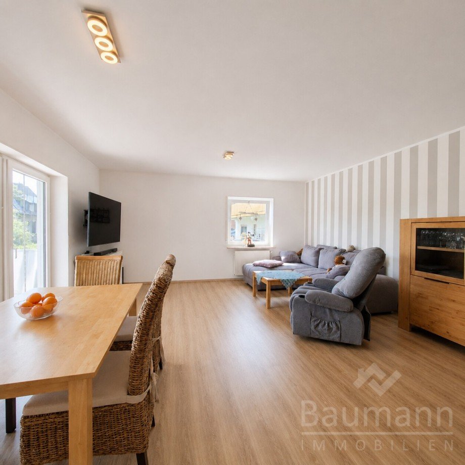Zweifamilienhaus-Neustadt-Wied-Wohnung-Erdgeschoss-Wohnzimmer Einfamilienhaus Neustadt (Wied) / Rotterheide