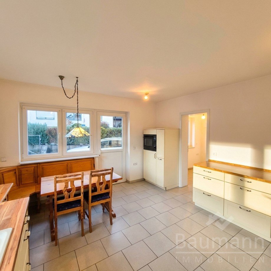 K�che mit abgrenzendem Vorratsraum Einfamilienhaus Neuwied / Feldkirchen