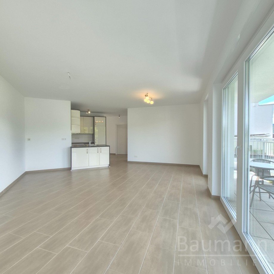 offener Wohn- & Essbereich inklusive Einbauk�che Etagenwohnung Bad H�nningen