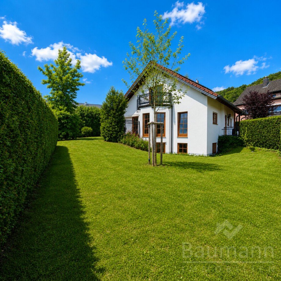 Ansicht aus dem Garten Einfamilienhaus Unkel Scheuren Einfamilienhaus Unkel / Scheuren