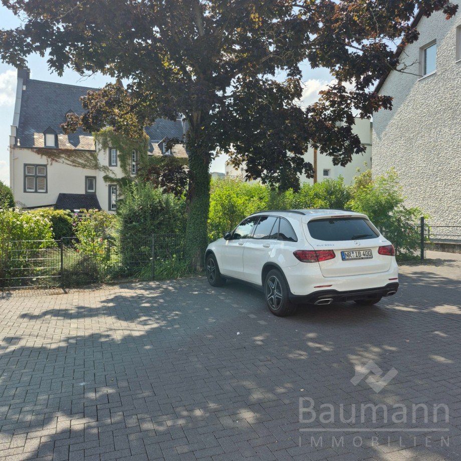 zweiter Stellplatz Etagenwohnung Bad H�nningen