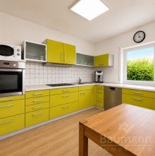 Zweifamilienhaus-Neustadt-Wied-Wohnung-Erdgeschoss-K�che ZWEIFAMILIENHAUS MIT GROSSZ�GIGEM GARTEN - RUHIGE LAGE, DREI GARAGEN UND VIELE M�GLICHKEITEN
