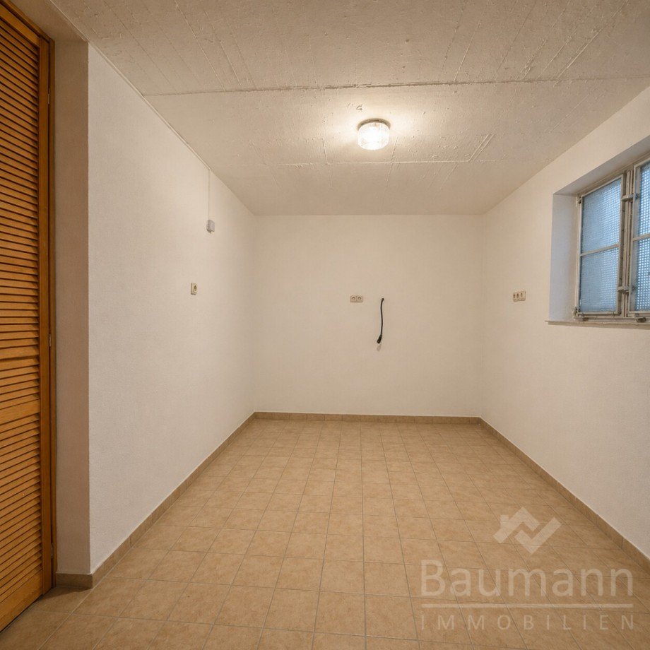 Zweifamilienhaus-Neustadt-Wied-Wohnung-Kellergeschoss-zweiter-Kellerraum Einfamilienhaus Neustadt (Wied) / Rotterheide