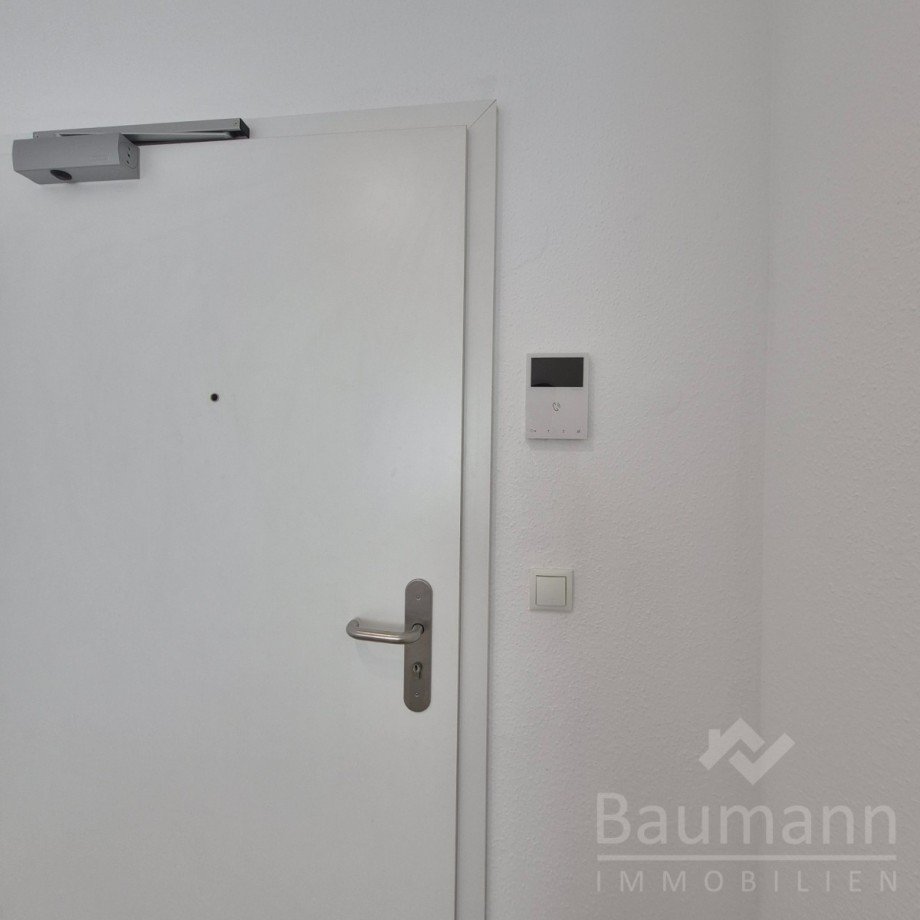 Wohnungst�re inklusive Gegensprechanlage Etagenwohnung Bad H�nningen
