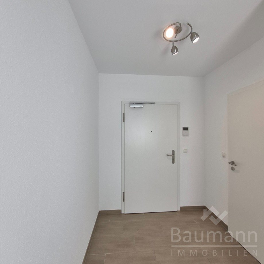 Eingangsbereich Etagenwohnung Bad H�nningen