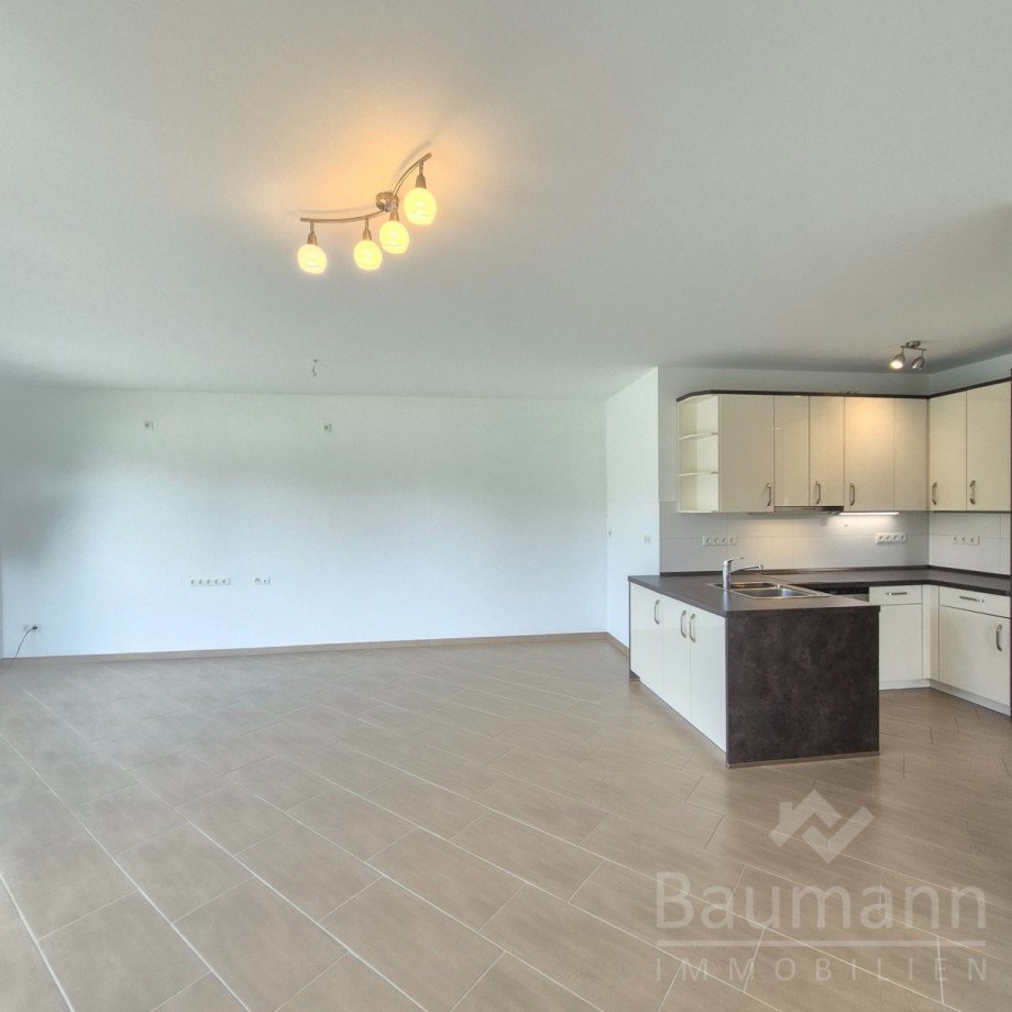 offener Wohn- & Essbereich inklusive Einbauk�che Etagenwohnung Bad H�nningen